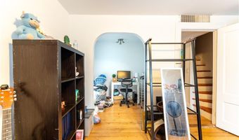 1122 Pawtucket Ave, East Providence, RI 02916