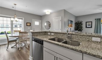 295 Northill Dr B, Amherst, NY 14221