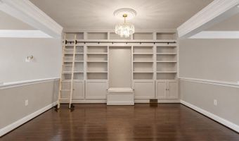703 SKIPPERS Ln, Annapolis, MD 21401