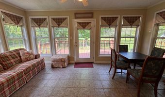 507 Meadowlane Dr, Aberdeen, MS 39730