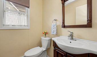 106 Brittin Ave, Bridgeport, CT 06605