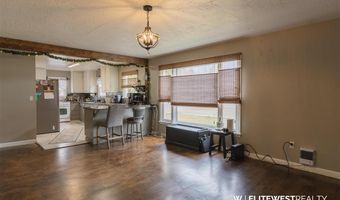 30 N Division St, Cowley, WY 82420