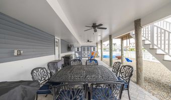 240 Fernwood Dr, Bayville, NJ 08721