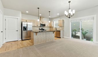 268 SW 204TH Ter, Beaverton, OR 97006