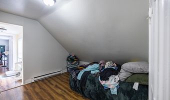 19 Granite St, Auburn, ME 04210