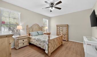 420 CEDAR FALLS Dr, Apollo Beach, FL 33572