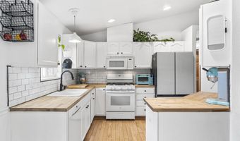 795 NE Mason Rd, Bend, OR 97701