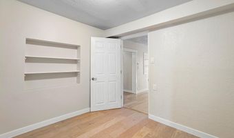 1011 A EDITH Blvd NE, Albuquerque, NM 87102