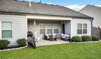 115 Creekside Bluff Way, Auburn, GA 30011