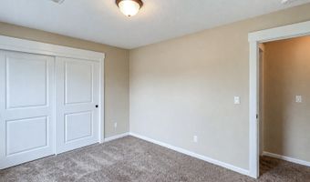 17478 SW MAX Ct, Beaverton, OR 97078