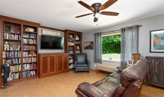 7370 Adamsville Rd, Adamsville, OH 43802