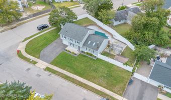 41 Deck St, Barnegat, NJ 08005