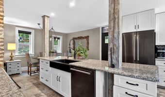 290 Leighton Rd, Augusta, ME 04330
