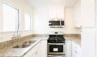 723 N Ridgewood Pl, Los Angeles, CA 90038