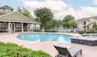447 W LONGLEAF Dr 301, Auburn, AL 36832