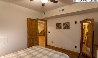 407 Signature Ridge Rd, Banner Elk, NC 28604
