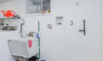 180 W 3RD St, Bayonne, NJ 07002