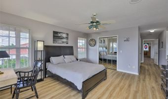 6107 MARBELLA Blvd, Apollo Beach, FL 33572