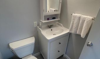 4343 CHERRY HILL Rd 201, Arlington, VA 22207