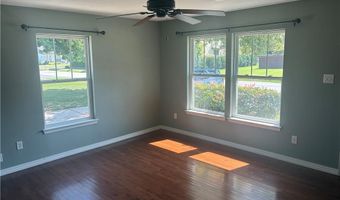 303 NW D St, Bentonville, AR 72712