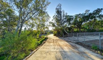 2008 Rockhoff Rd, Escondido, CA 92026