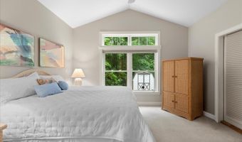11 BURR HILL Dr, Berlin, MD 21811