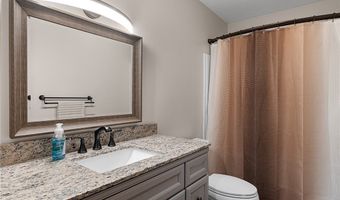6903 Hidden Valley Dr, Amherst, OH 44001