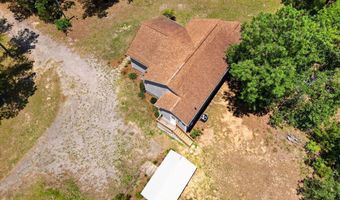 988 Stubby Oaks Rd, Aberdeen, NC 28315