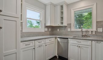 454 MANOR Rd, Arnold, MD 21012