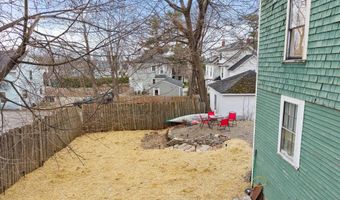 15 Grant St, Bangor, ME 04401