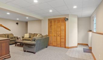 66 Woobly Rd, Bolton, MA 01740