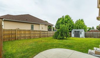 1736 Ashwood Dr SW, Altoona, IA 50009