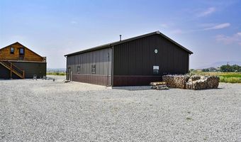 11 Happy Trails Rd, Cody, WY 82414