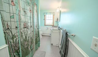 201 Northport Rd, Belmont, ME 04952