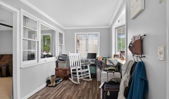 28 CEDAR St, Bayville, NJ 08721