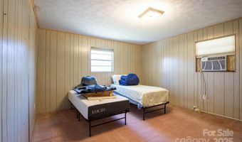 1306 Fork Mountain Rd, Bakersville, NC 28705