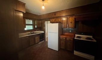 1002 Charles St, North Providence, RI 02904