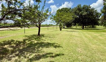 1600 Hcr 2302 S, Abbott, TX 76621