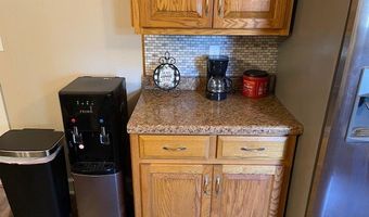 120 Westover Dr, Adel, GA 31620