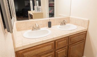 14681 Choco Rd, Apple Valley, CA 92307