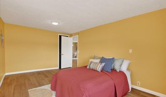 3880 Bell Lake Dr NE, Ada, MI 49301