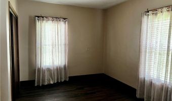 101 Lyons St, Adena, OH 43901