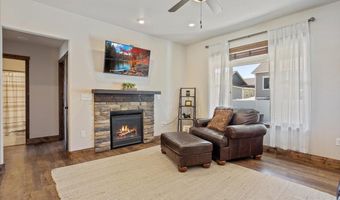 3519 SOWELL St, Cheyenne, WY 82009