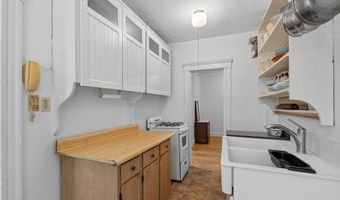 66 Queensberry St 319, Boston, MA 02215