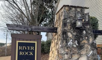 653 Highgarden Ln, Boiling Springs, SC 29316