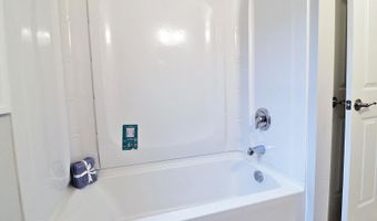 11 Pomona Dr, Barnegat, NJ 08005