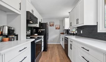 2211 Springdale NE, Alexandria, MN 56308