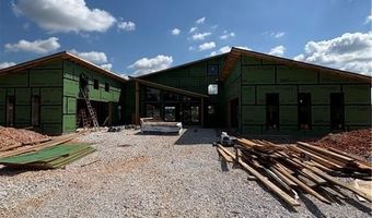 2604 NE Waterfall Ave, Bentonville, AR 72713