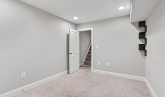 212 ROBINSON St S, Baltimore, MD 21224