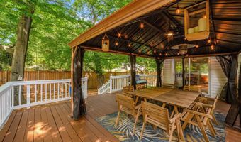 9220 BURNETTA Dr, Annandale, VA 22003